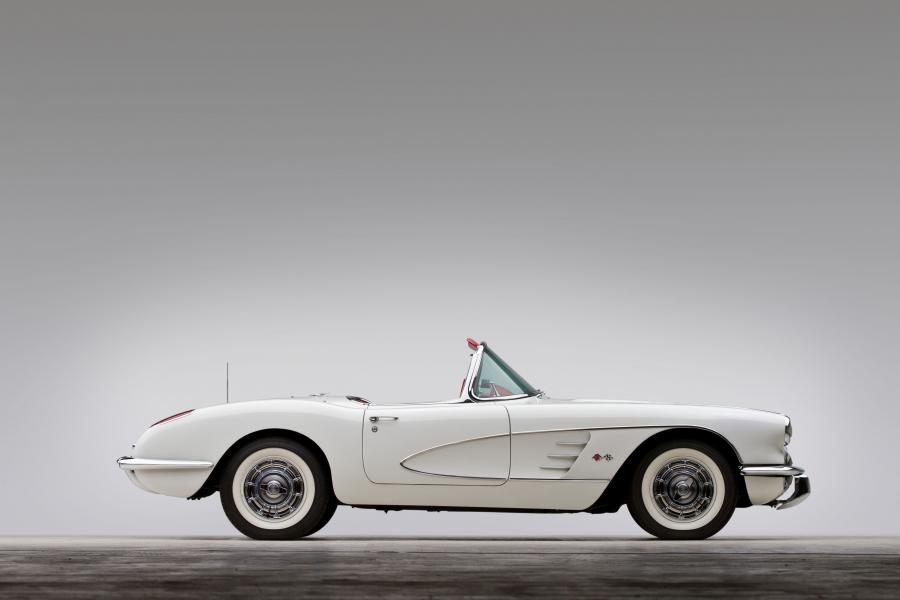  Chevrolet Corvette Roadster 1960 года  (фото 17 из 20)